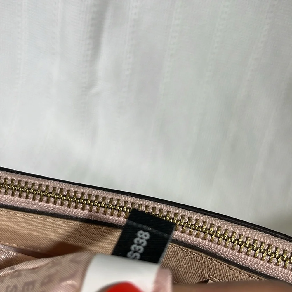 Kate Spade Blush Pink Commuter‎ Handbag; no long strap.